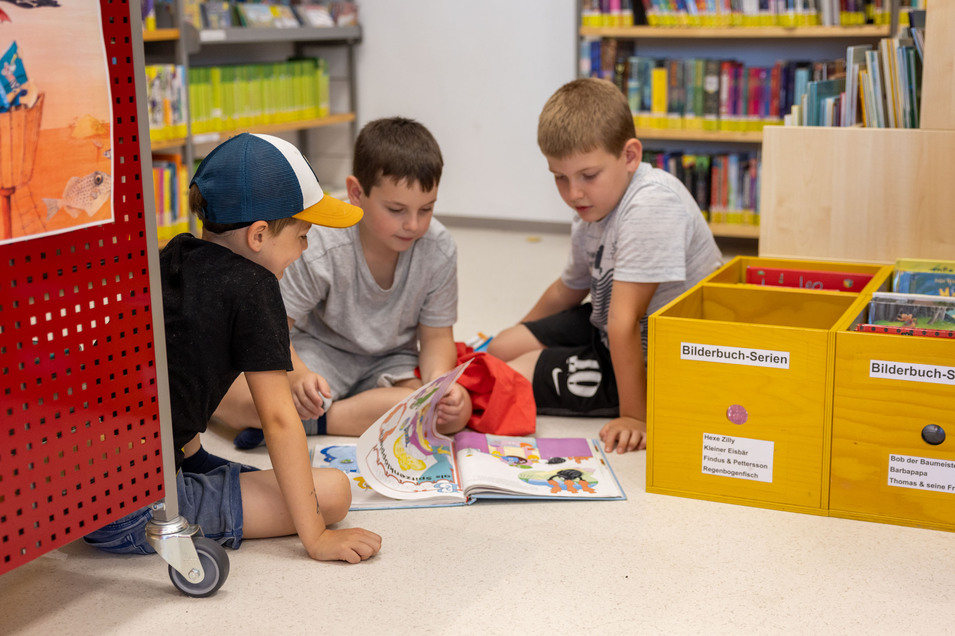 Eröffnung des Lesesommer 2024 in der Gemeindebücherei Wimpassing. © Christoph Novak Eröffnung des Lesesommer 2024 in der Gemeindebücherei Wimpassing. © Christoph Novak