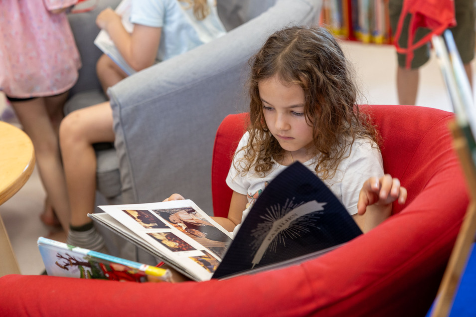 Eröffnung des Lesesommer 2024 in der Gemeindebücherei Wimpassing. © Christoph Novak Eröffnung des Lesesommer 2024 in der Gemeindebücherei Wimpassing. © Christoph Novak