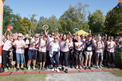 LH-Stv.in Mag.a Astrid Eisenkopf beim Start des 11. Burgenländischen Frauenlaufs.