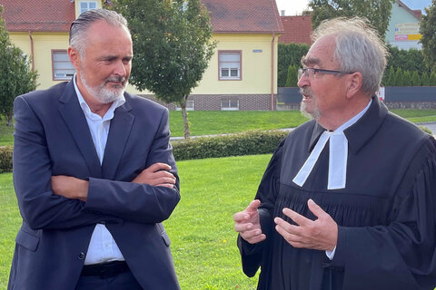 Landeshauptmann Hans Peter Doskozil im Gespräch mit Manfred Koch