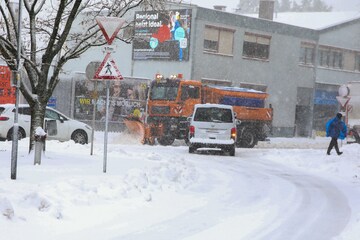 Straßensperren Winterdienst